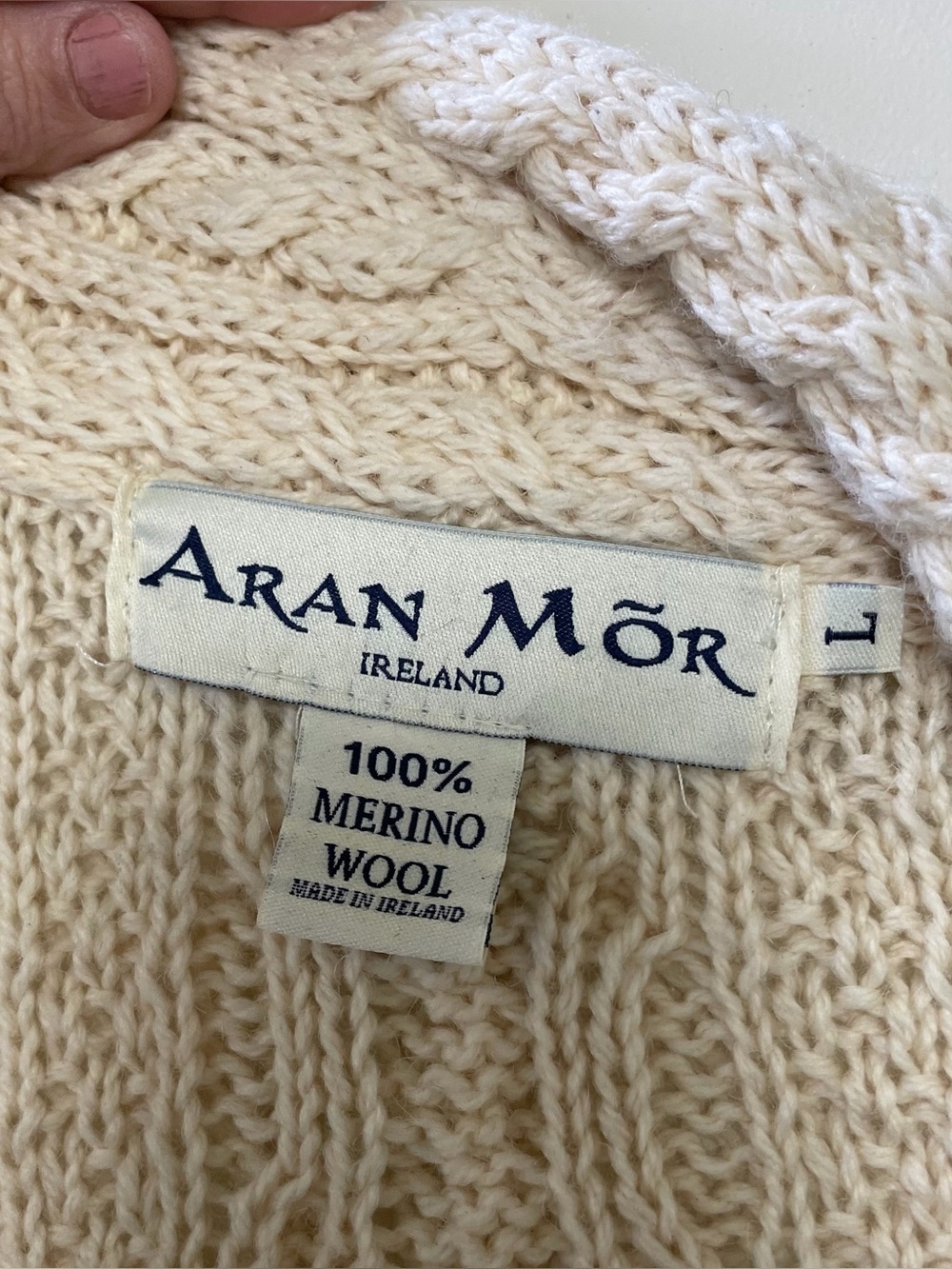 Aran Mor Ireland Cable Knit Crossover Neck Sweater 100% Merino Wool Sz L - Picture 4 of 10